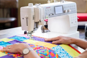 Janome Memory Craft 6700P