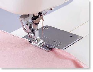 SA126 Narrow Hem Foot, 7mm